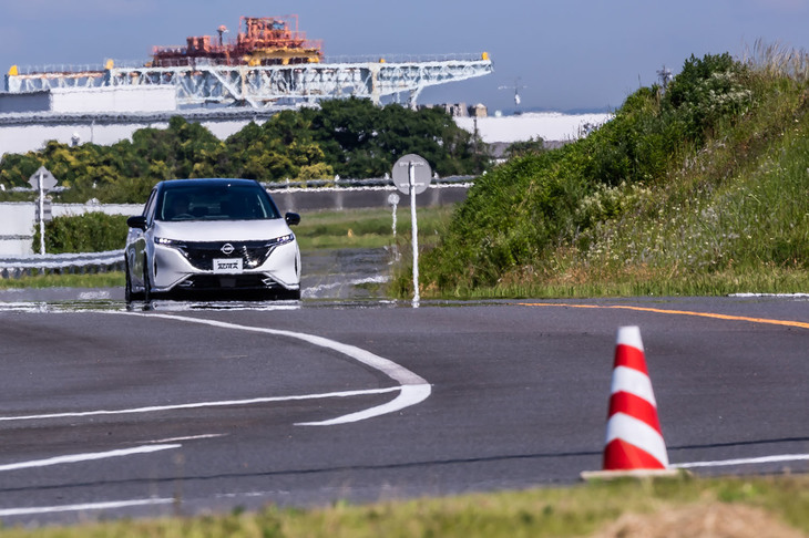 日産ノート オーラGレザーエディション（エクステリア）