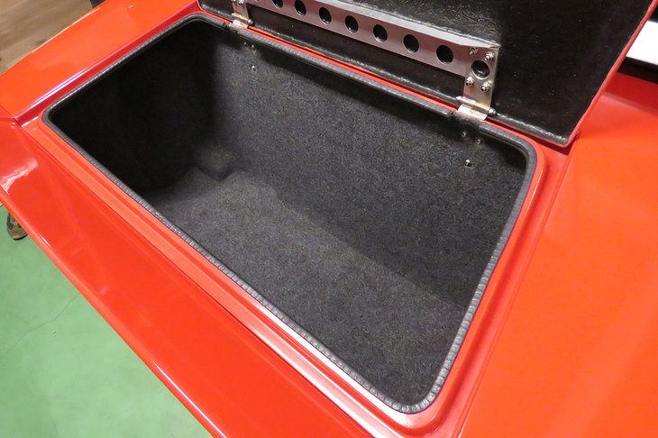 the STR（トランクルーム）