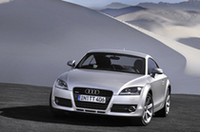 ニュー「アウディTTクーペ」の写真と概要を公開