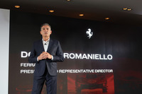 フェラーリ・ジャパンのドナート・ロマニエッロ代表取締役社長。今回の取り組みについて、「イベントを通じてオーナー同士の距離が近くなるのはもちろんのこと、お子さんを含め、これまでフェラーリにあまり縁のなかった方々にとっていい思い出になれば最高です」などとコメントした。
