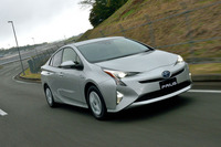 新型「プリウス」では、「走りのよさ」や「乗り心地のよさ」が大きなセリングポイントに挙げられている。