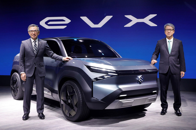 スズキが新型EVのコンセプトモデル「eVX」を世界初公開 【ニュース