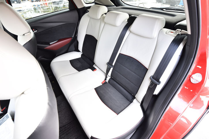 マツダCX-3 XDツーリング Lパッケージ