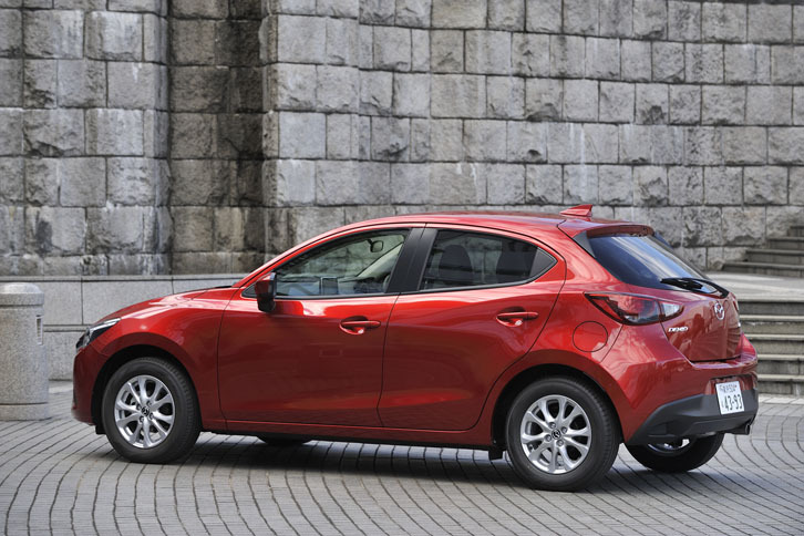 マツダ・デミオ13Sツーリング Lパッケージ