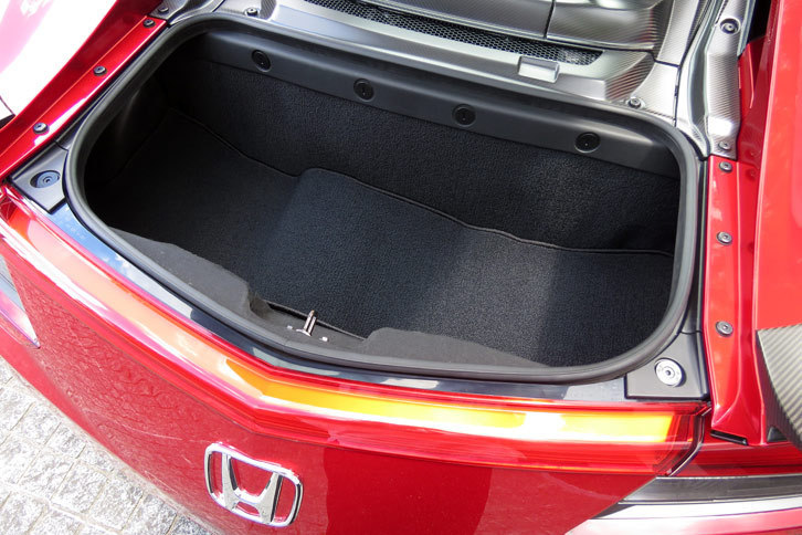 ホンダNSX（トランク）