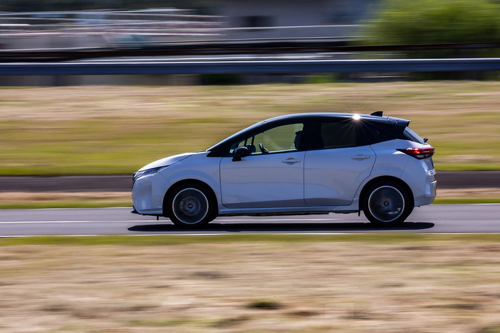 日産ノート オーラGレザーエディション（エクステリア）