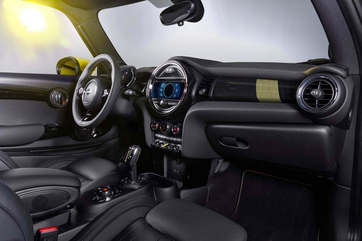 MINIクーパーSE（インテリア）