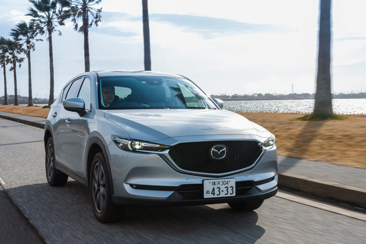 2.2リッター直4ディーゼルターボを搭載する「XD」のパワフルな走りは健在だった。