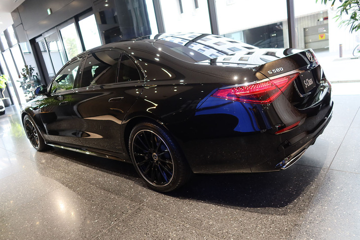 メルセデス・ベンツS580 4MATICロング ナイトエディション