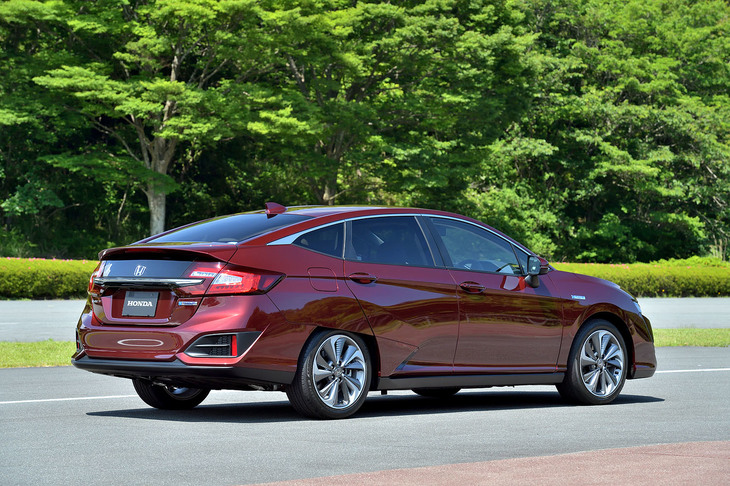 「電動車のグローバルな普及」を見据えて開発された「クラリティ」シリーズ。今回試乗したPHEVのほか、EV（北米市場で販売）とFCVがラインナップされている。