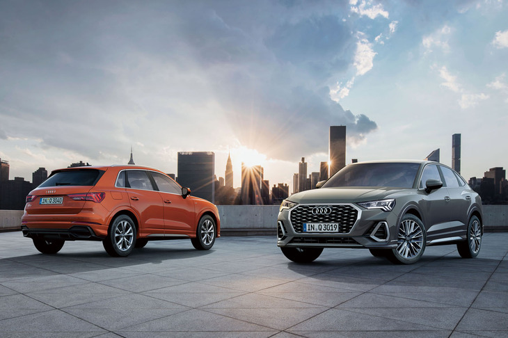 写真左からアウディの「Q3」と「Q3スポーツバック」（日本仕様は右ハンドル）。