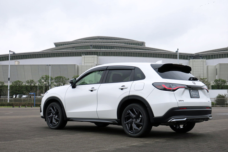 ホンダZR-V e:HEV X ホンダアクセス用品装着車（エクステリア）