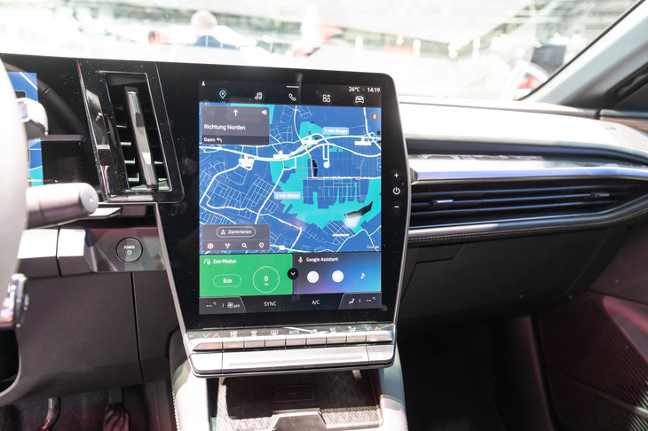 ルノー・メガーヌE-TECHエレクトリック