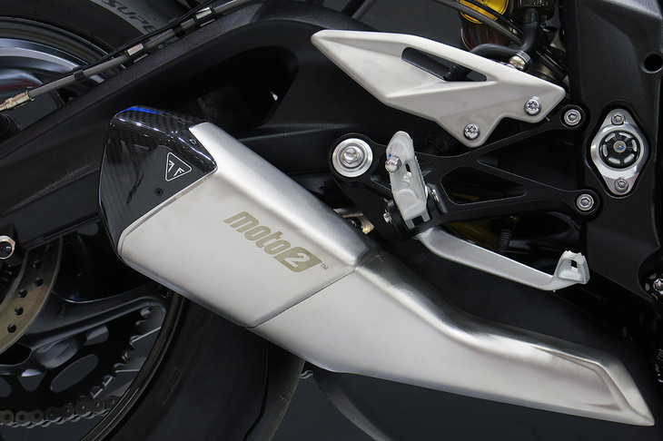 トライアンフ・ストリートトリプル765 Moto2エディション