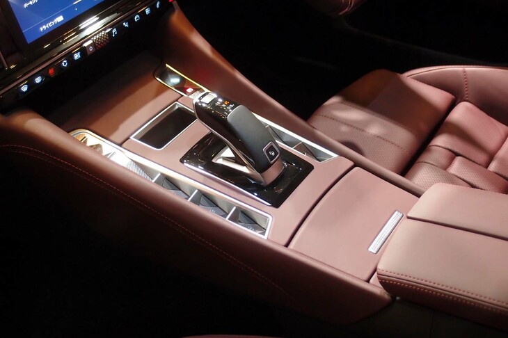 DS 9オペラE-TENSE（センターコンソール）