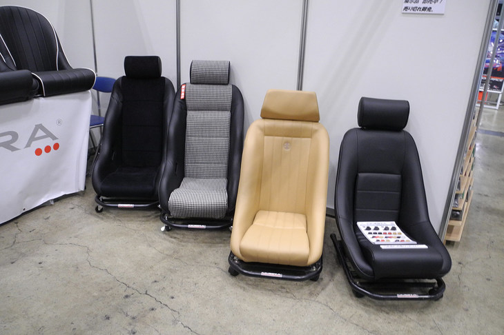 COBRA SEATS RIHのブース。