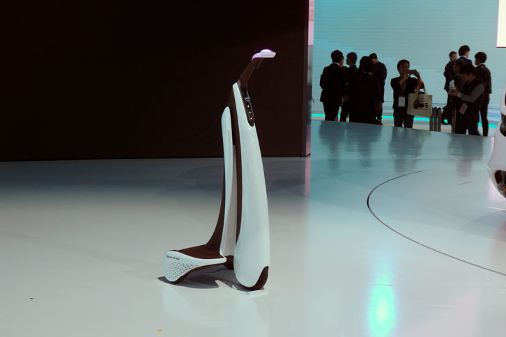 トヨタConcept-愛i WALK