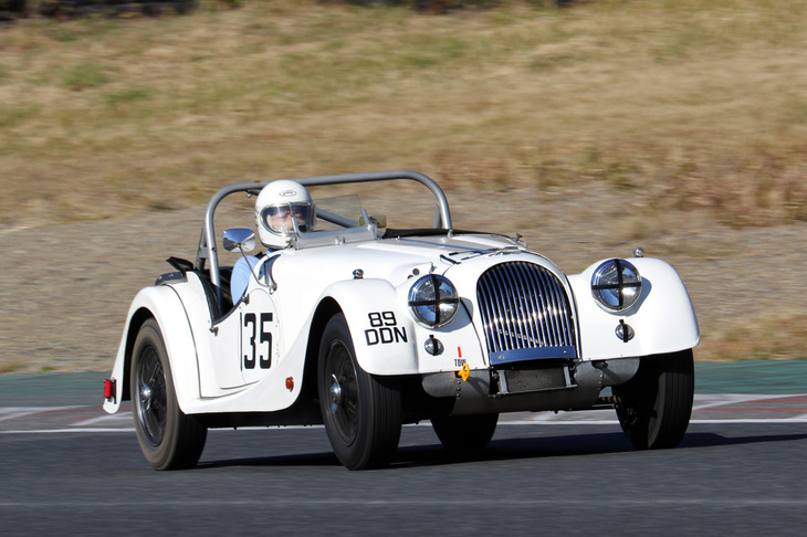 7位となった1969年「モーガン4/4」。ロードクリアランスの高さがひときわ目立つ。