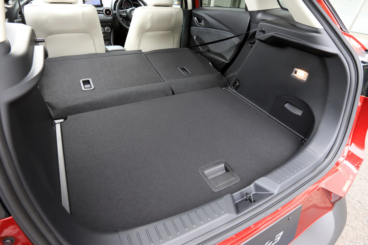 マツダcx 3 Xdエクスクルーシブ モッズ Xd Lパッケージ sプロアクティブ Sパッケージ s 内装 外装など49枚 画像 写真 Webcg