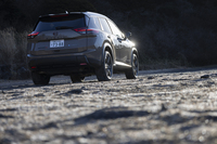 日産エクストレイル ロッククリークe-4ORCE