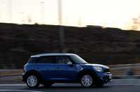 （写真＝峰昌宏）