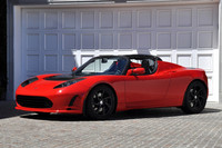 「テスラ・ロードスター」