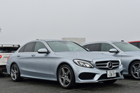 メルセデス・ベンツの人気をけん引する新型「Cクラス」。2014年7月の発売以降、1万台を超える販売を記録している。
    
