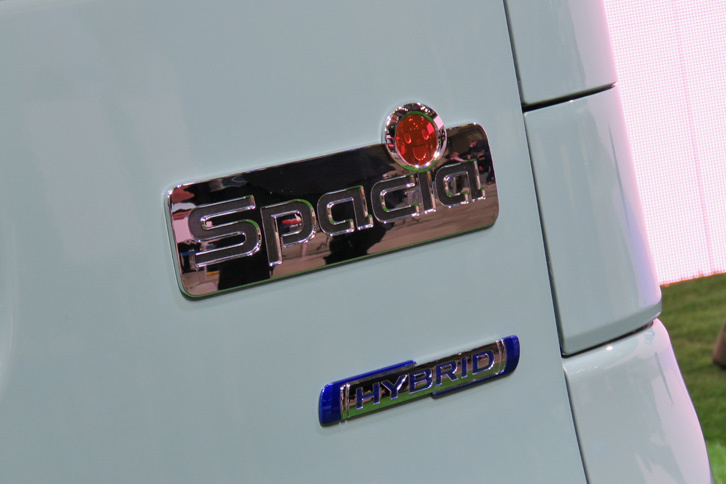 スズキ・スペーシア コンセプト（エンブレム）