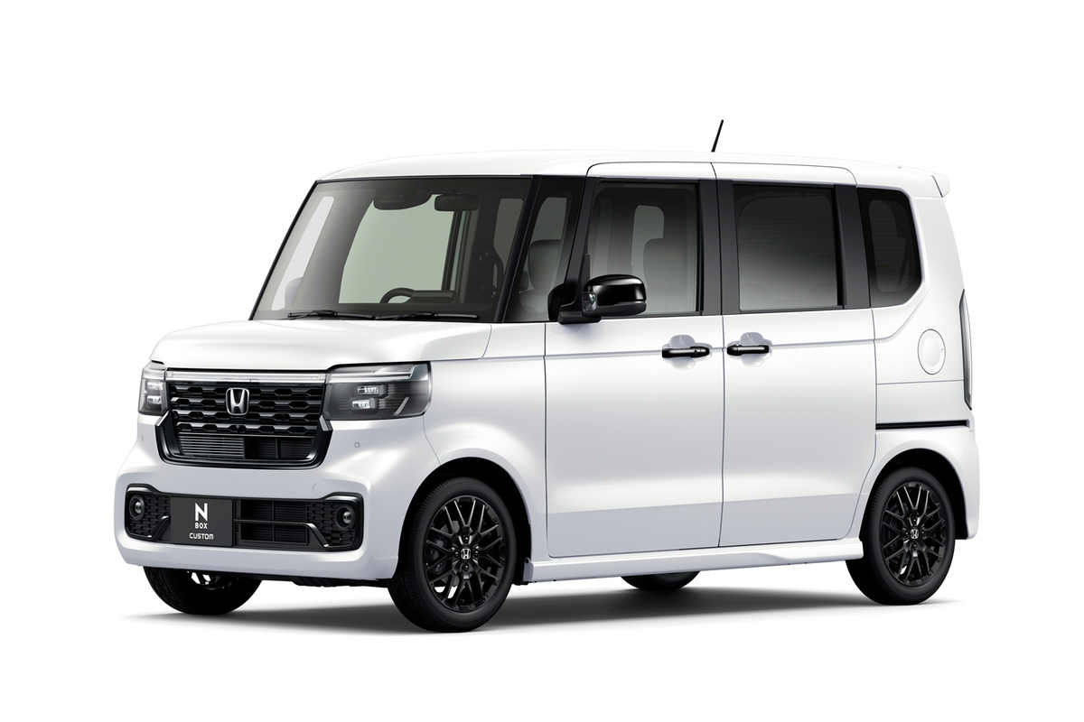 ホンダN-BOXカスタム」に特別仕様車「ブラックスタイル」登場