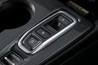 「ホンダ・シビック」にハイブリッドモデル「e：HEV」が登場　2022年7月1日に発売の画像