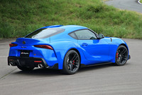 2020年4月に一部改良が発表された「トヨタ・スープラ」。「RZ」の動力性能向上に加え、全グレードでペダル踏み間違い急発進抑制機能が採用された。