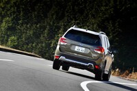 今回は340kmほどの道のりを試乗。燃費は満タン法で11.6km/リッター、車載の燃費計で11.8km/リッターを記録した。