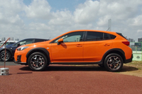 「XV」の最低地上高は200mm。「インプレッサスポーツ」比で70mm高となる。