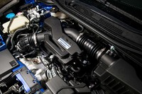 最高出力172ps、最大トルク220Nmを発生する1.5リッター直4 VTECターボエンジン。電動ウェイストゲート付きターボチャージャーやシリンダーヘッド一体型の水冷エキマニといった技術を採用している。