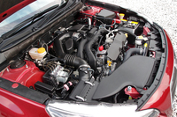 エンジンは、自然吸気の2.5リッター水平対向4気筒のみ。いつかはバリエーションの追加も……？