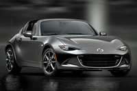 「マツダMX-5 RF（日本名：マツダ・ロードスターRF）」