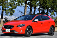 ボルボV40 T5 R-DESIGN
    