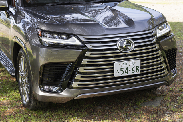レクサスLX700h“エグゼクティブ”（4WD/10AT）【試乗記】 大きな違いと