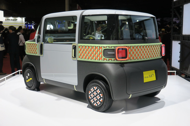 ライフステージに合わせ、スタイルや楽しみ方を変えることができる軽乗用電気自動車コンセプトモデル「me：MO（ミーモ）」。