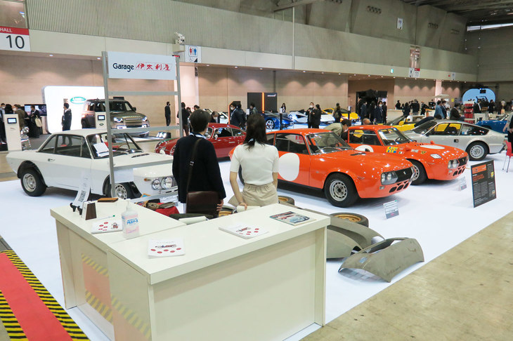 ガレージ伊太利屋の展示の様子。