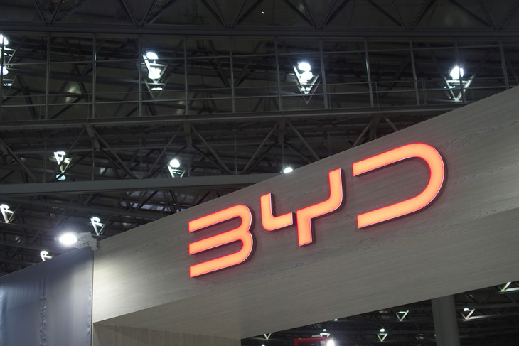 BYD JAPANのブース。