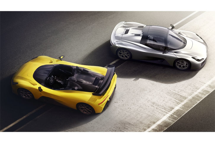 加速性能は0-100km/hが3.25秒で、80-120km/h（5速固定）が3.49秒、100-200km/h（同）が8.5秒。横方向の重力加速度は、通常走行時で2Gに達する。