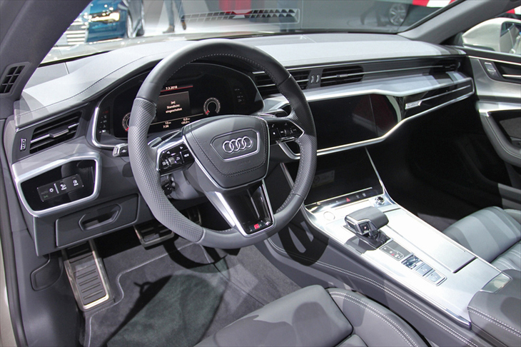 アウディA7スポーツバック55 TFSIクワトロ（インテリア）