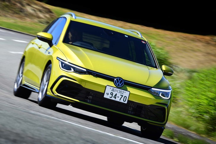 フォルクスワーゲン・ゴルフヴァリアントeTSI Rライン