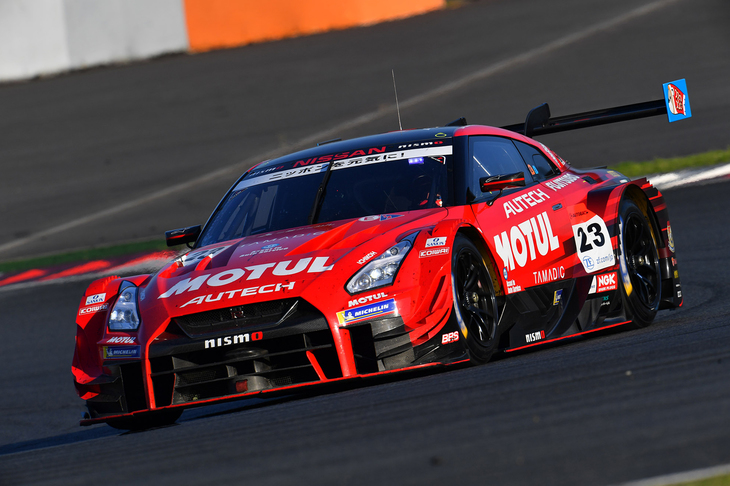 第2戦富士を制した松田次生／ロニー・クインタレッリ組のNo.23 MOTUL AUTECH GT-R。