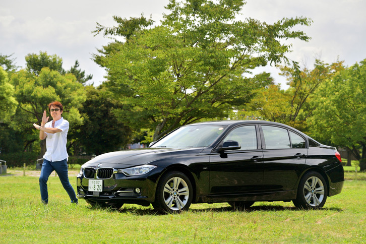 筆者が所有するエリート特急号こと「BMW 320d」。