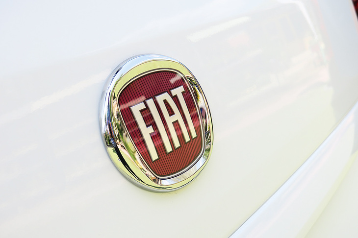 フィアット・ドブロ（リアエンブレム）