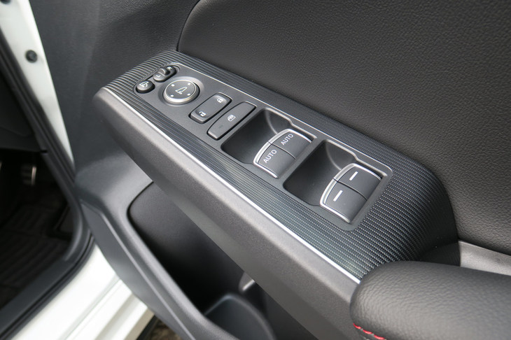 ホンダ・シビックEX（フロントドアコンソール）