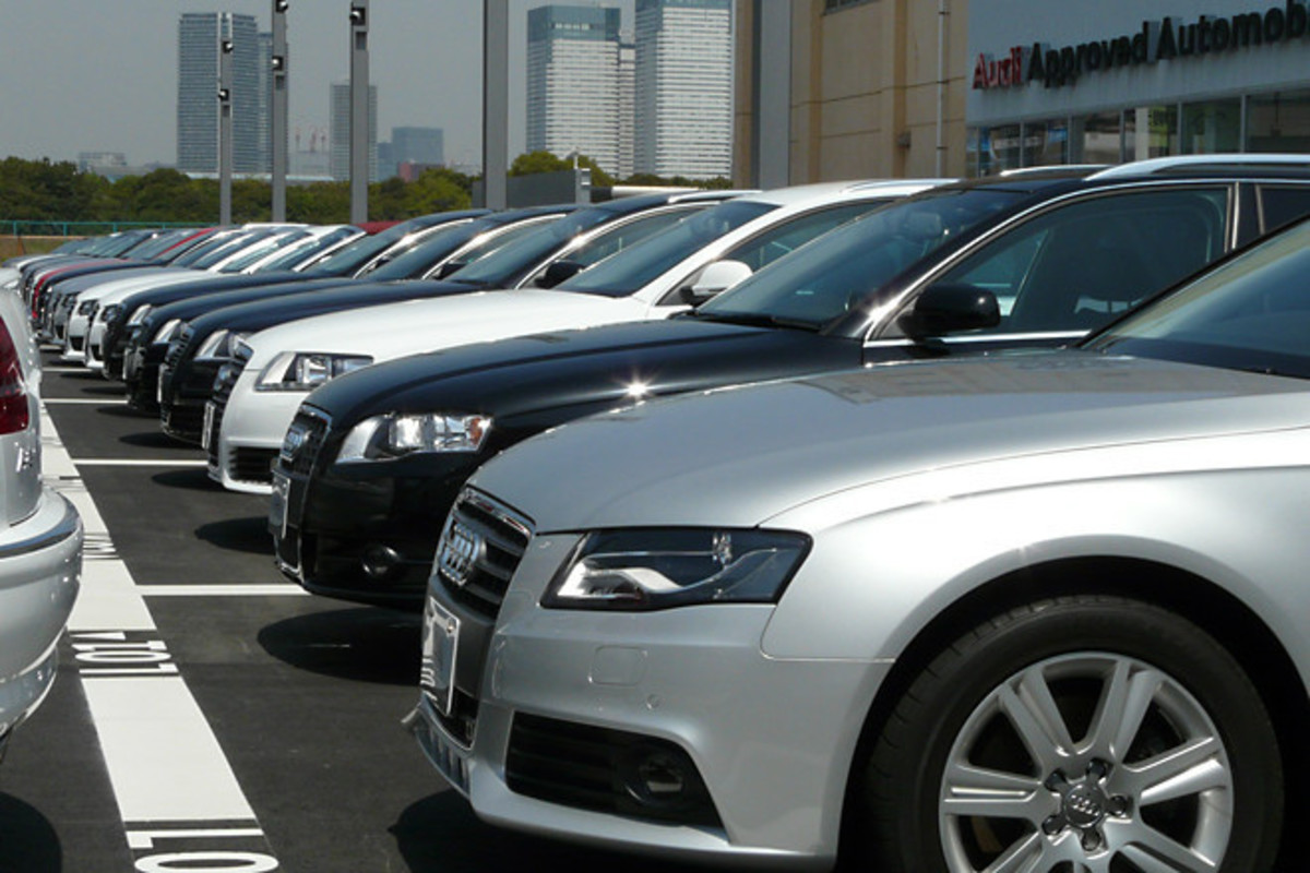 アウディ 国内最大の認定中古車センターを開店 ニュース Webcg