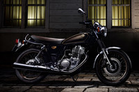 43年の歴史に幕　ヤマハのロングセラーバイク「SR400」に最終モデル登場